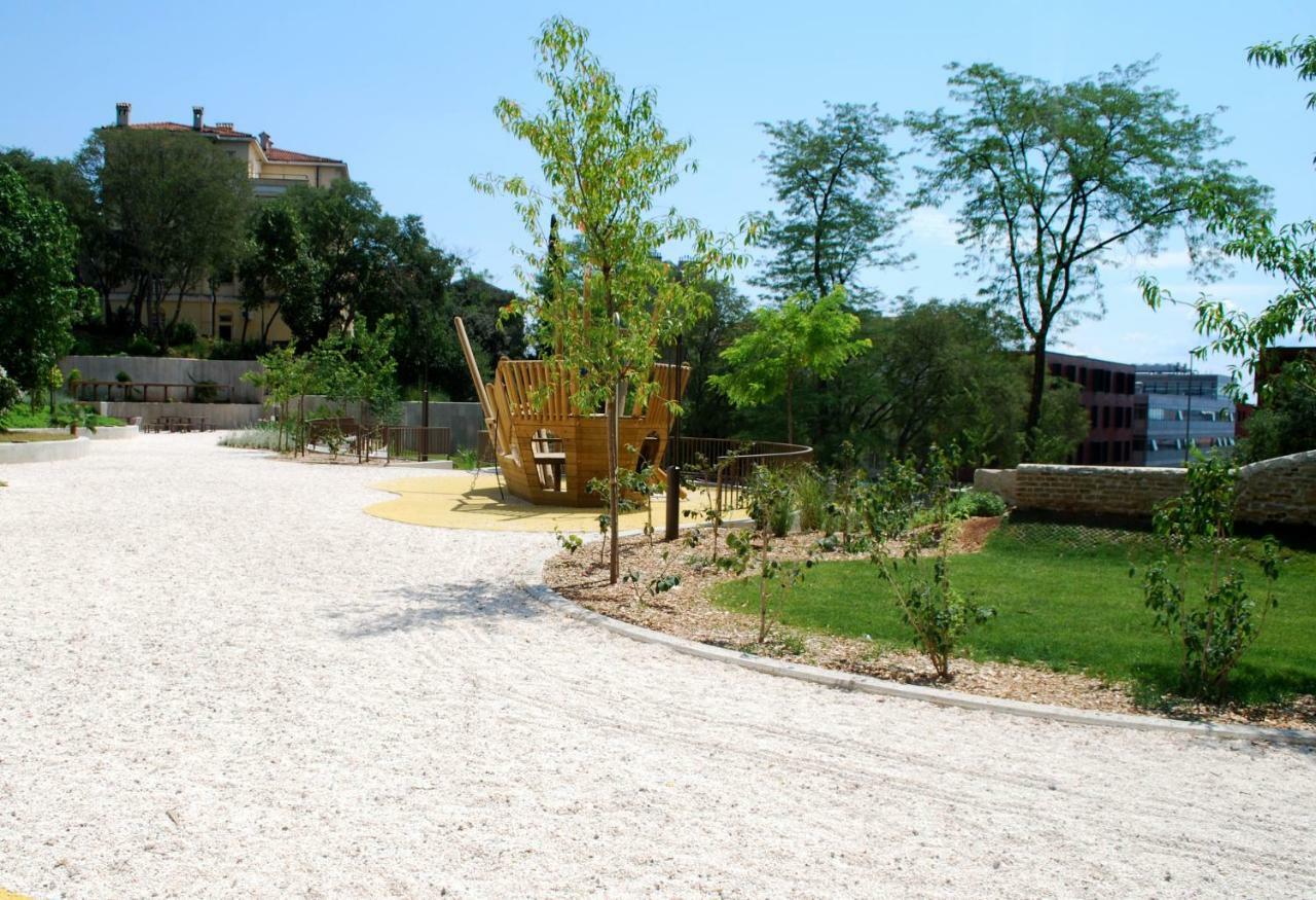 Park Pomerio Appartment Rijeka Eksteriør billede